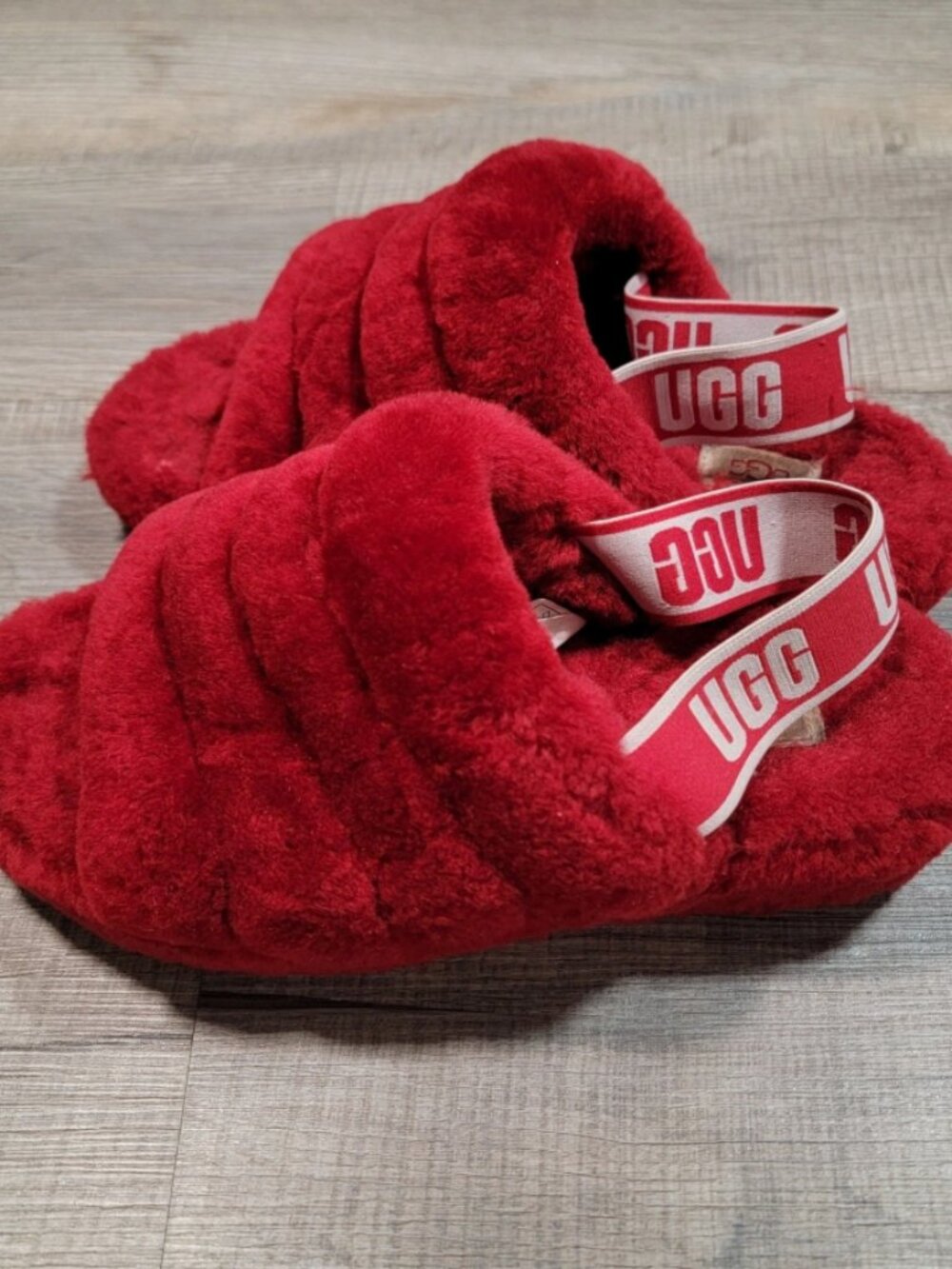 UGG Fluff Yeah Shearling Slippers Red Womens Size 7 Slingback Slide Shoes